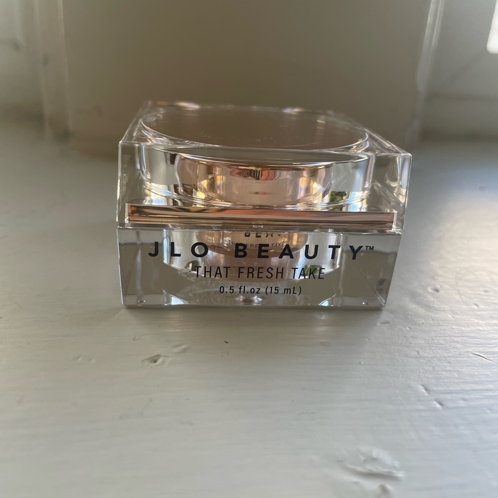 JLo Beauty: That Fresh Take Eye Cream